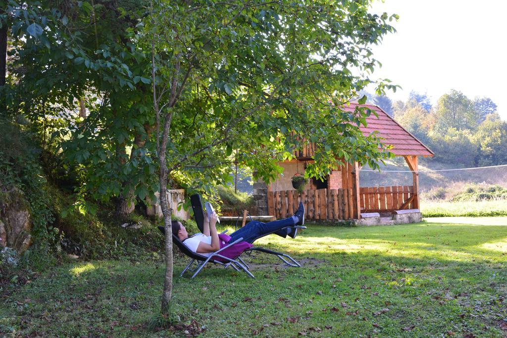 Holiday Home Lana Saborsko Екстер'єр фото